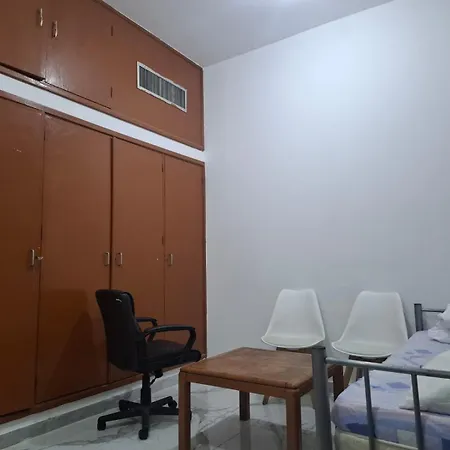 Affordable Room With 2 Beds Shared Toilet